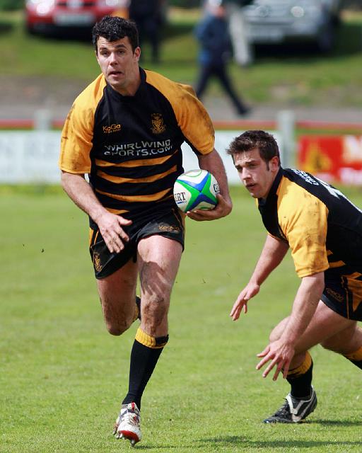 Cornish full back Adrian Winnan.jpg - Cornish full back Adryan Winnan on a run. Photo by John Beach.